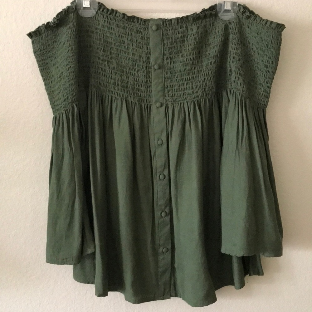 Off the shoulder long sleeve